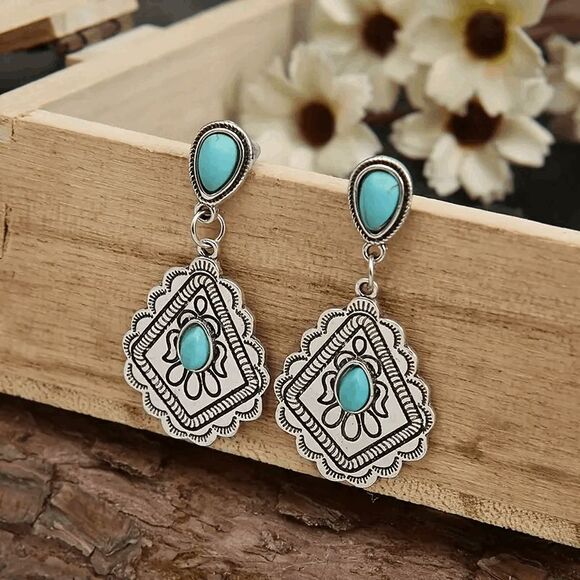 Western Boho Turquoise Dangle Earrings - Picture 1 of 4
